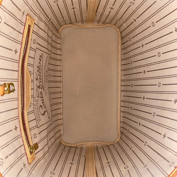 SOLD Louis Vuitton Neverfull MM Monogram - Picture 6 of 8